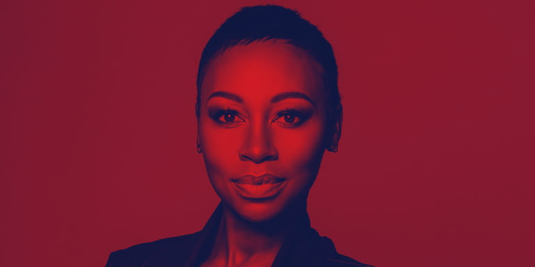 Elana Afrika-Bredenkamp, mom-preneur and radio broadcaster on The Workzone on JarandaFM.