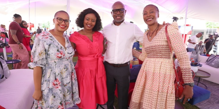 Lettie-Basani Phume, Lulama Booi and Peter Tshiguvho from Momentum with Saray Khumalo (transformational coach) at the Science of Success Festival 2022.